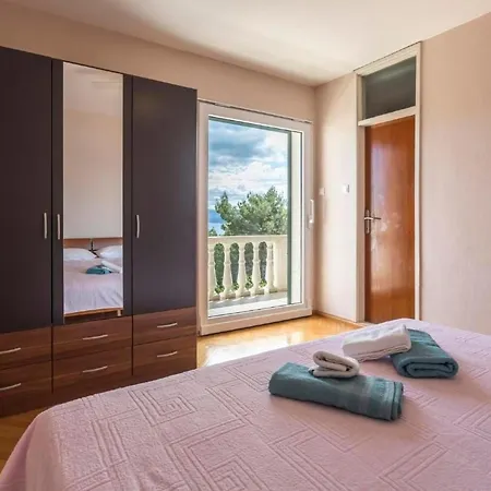Vikendica Charmantes In Medici Mit Privatem Pool By Interhome