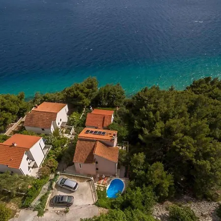 Charmantes In Medici Mit Privatem Pool By Interhome
