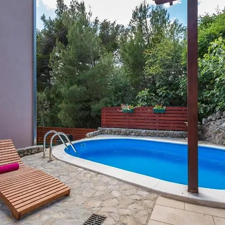 Charmantes In Medici Mit Privatem Pool By Interhome Mimice